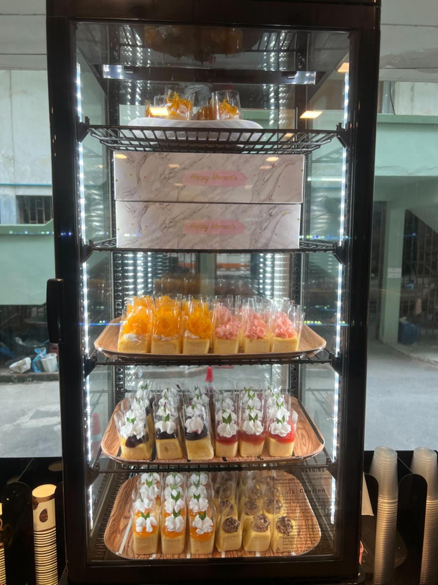 Alongkorn Hotel By Sb Samut Songkhram Bagian luar foto
